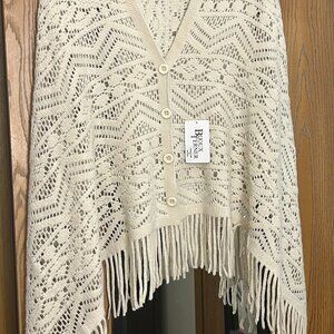 Bijoux Terner Trendy Cream Crochet Knit Fringe Shawl Cardigan NWT